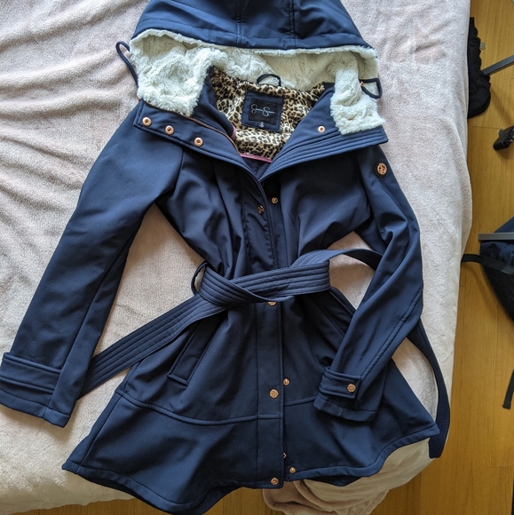 Jessica Simpson rain coat - Picture 1 of 3